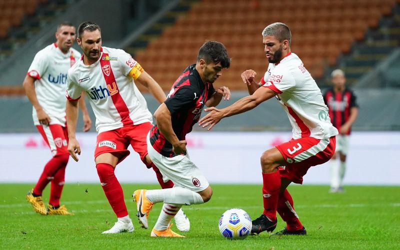 nhan-dinh-milan-vs-monza-ngay-25-5