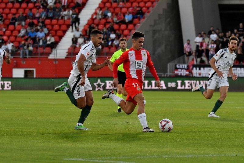 nhan-dinh-almeria-vs-albacete-ngay-19-8